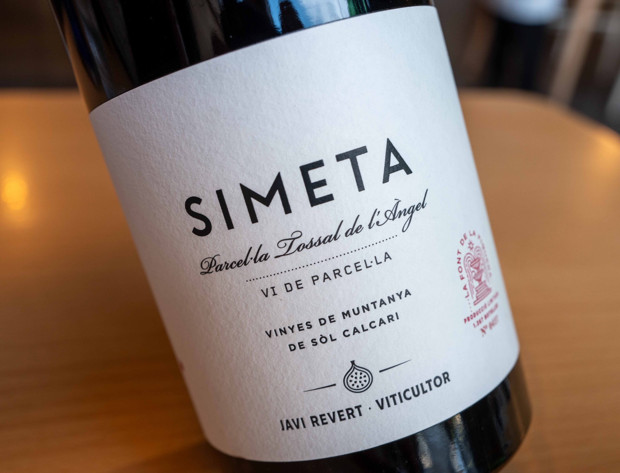 Javier Revert Spain, Valencia Wines Pearl of Burgundy